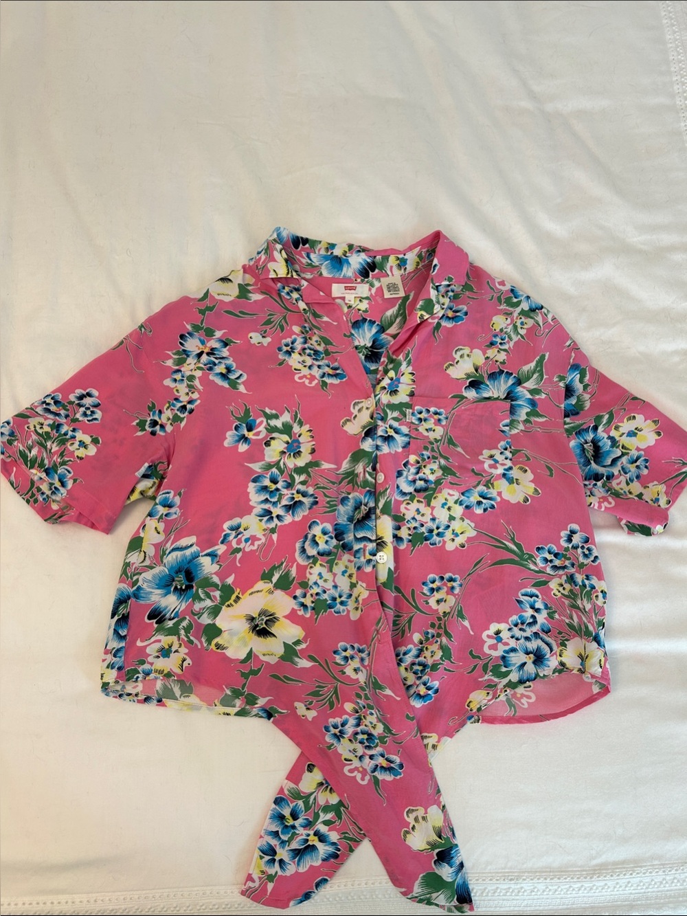 Levi's Pink Floral Button-Front Blouse